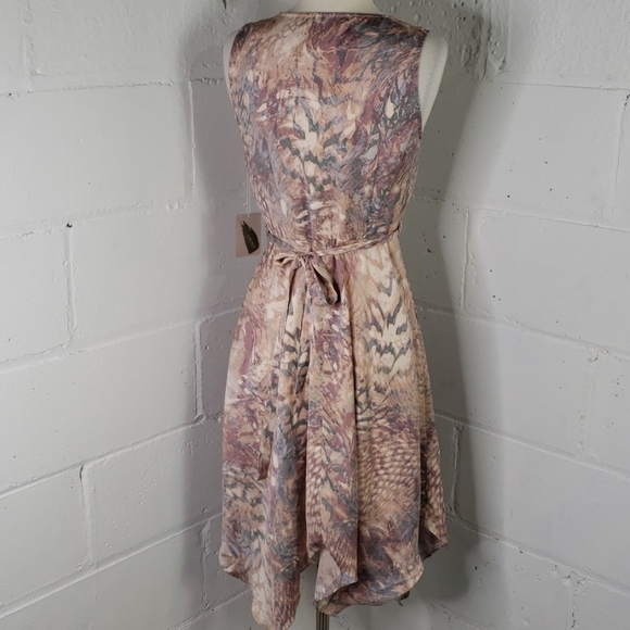 Nwt forever 21 wrap dress - Picture 3 of 6